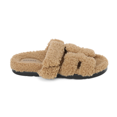 Beige Gobi Chypre Sandal In Shearling 38