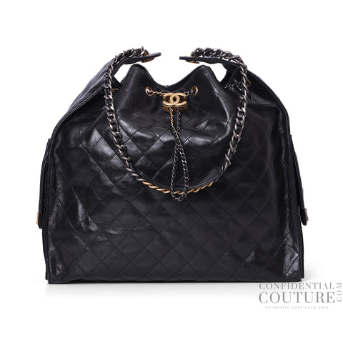 25 Black Large BackpackGrained Calfskin & Gold-Tone Metal