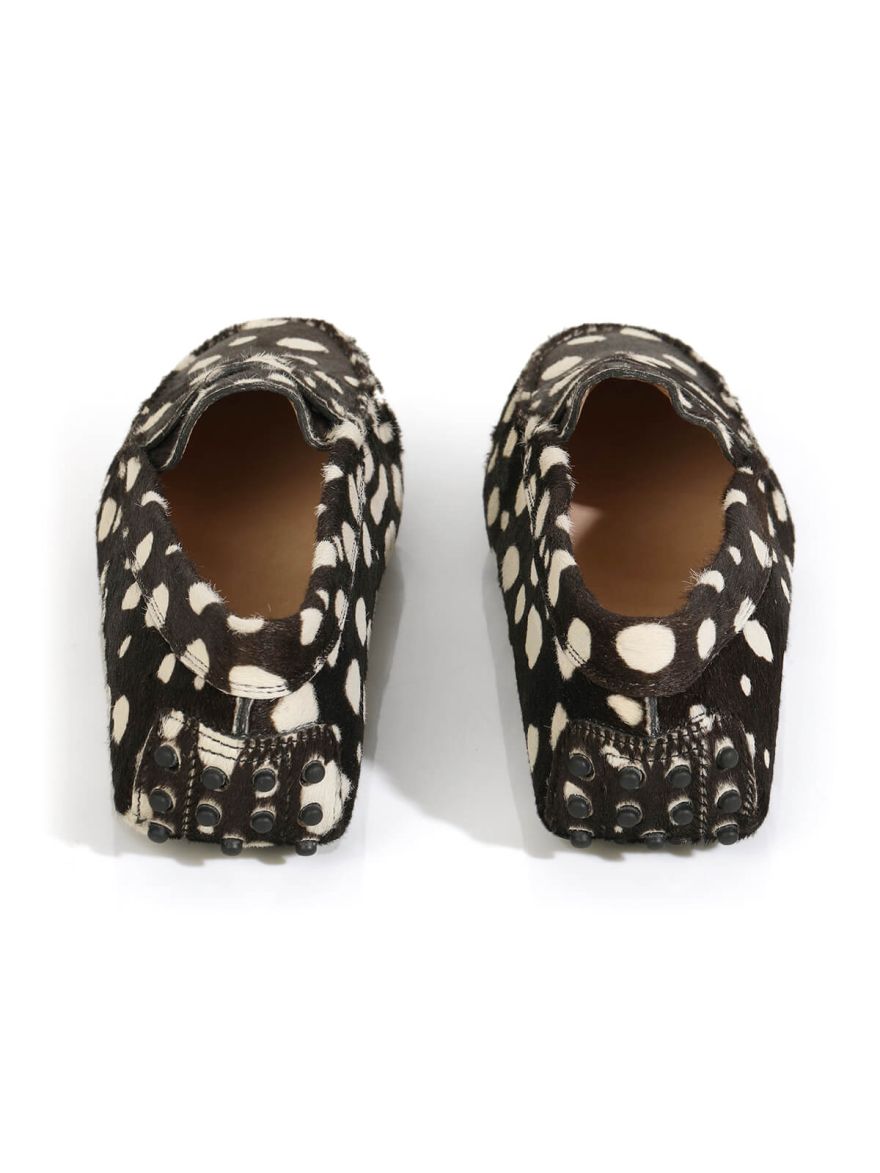 Black and White Spotted Pony Hair Loafers/Size-38.5EUR
